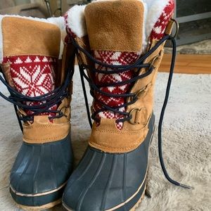 Khombu Winter Duck Boots